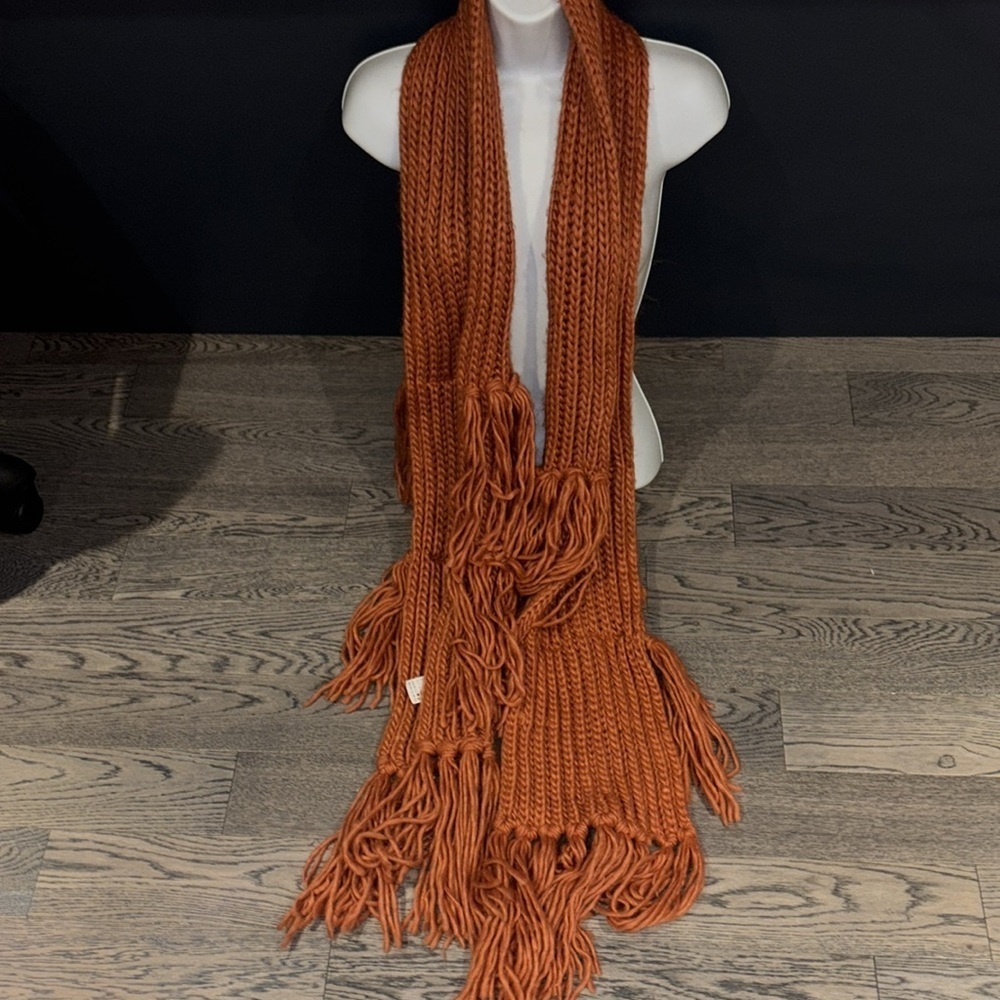 Vintage style chunky alpaca braided fringe oversized scarf